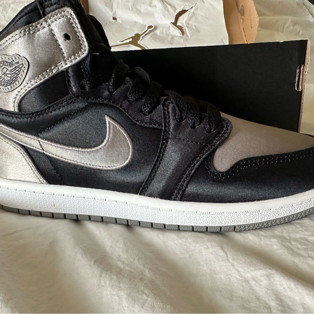 Jordan Men's Black and Silver Sneakers New In Box